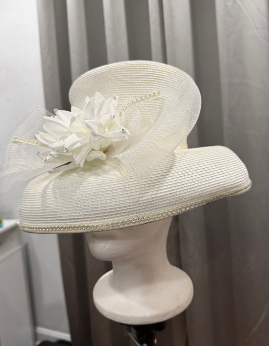 Stunning White Hat with Bow and Flower