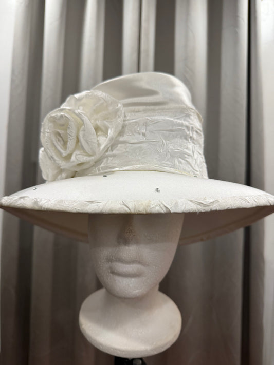 White Flower Design Hat