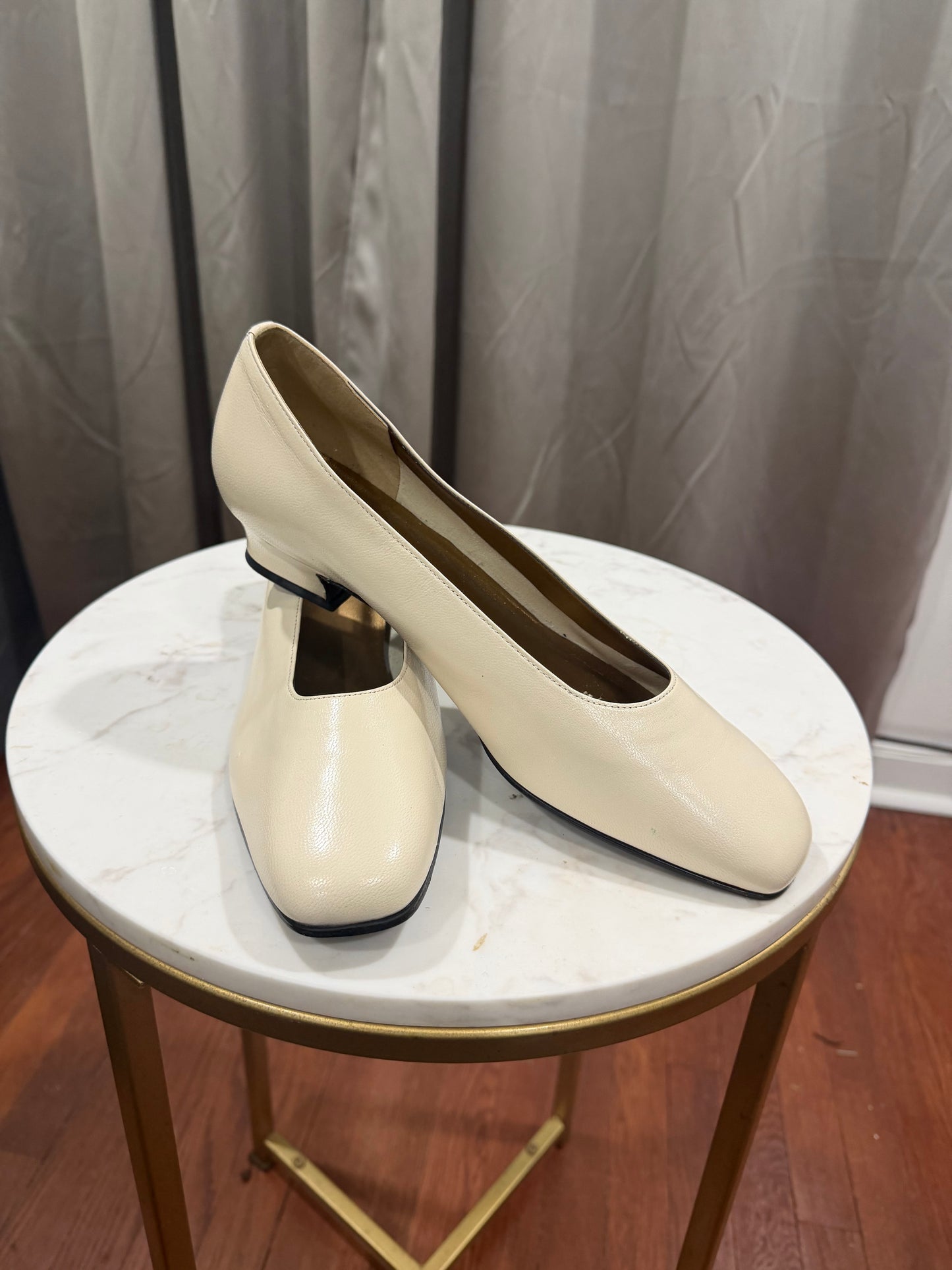 Off White Leather Shoes